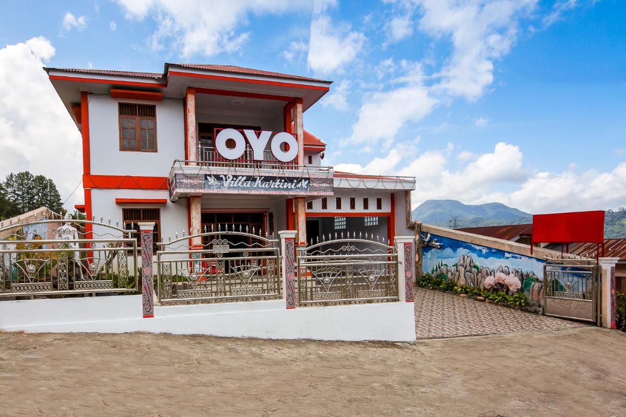 Oyo 1520 Hotel Kartini Tarutung Exteriér fotografie
