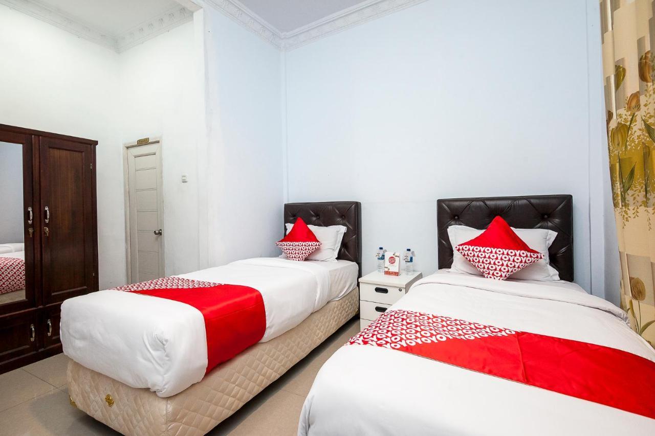 Oyo 1520 Hotel Kartini Tarutung Exteriér fotografie